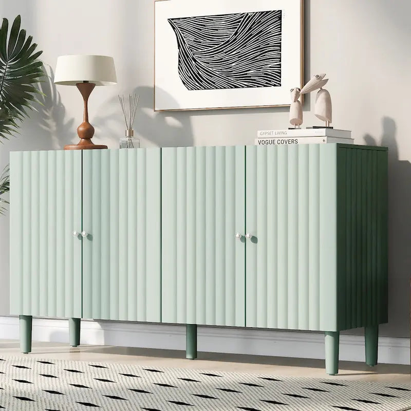 Élégant buffet quatre portes avec portes à motif ondulé