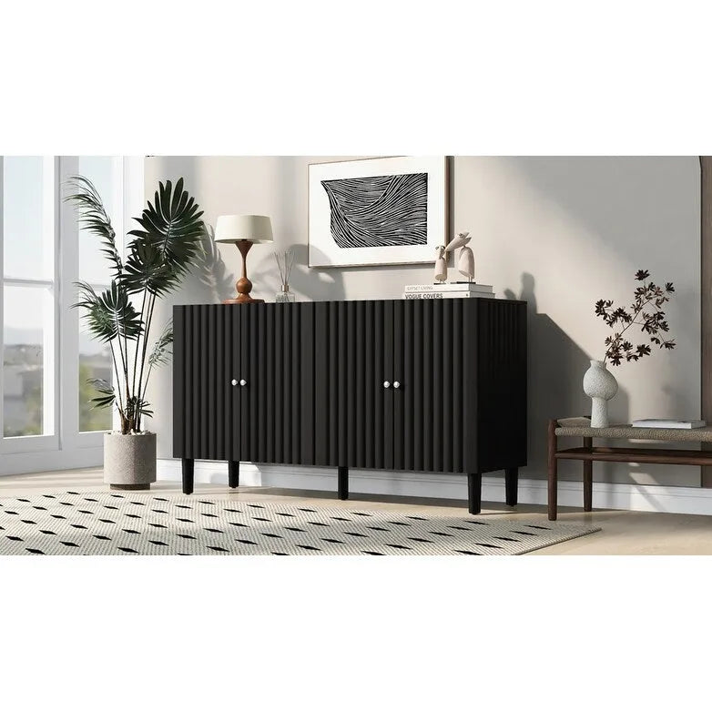 Élégant buffet quatre portes avec portes à motif ondulé