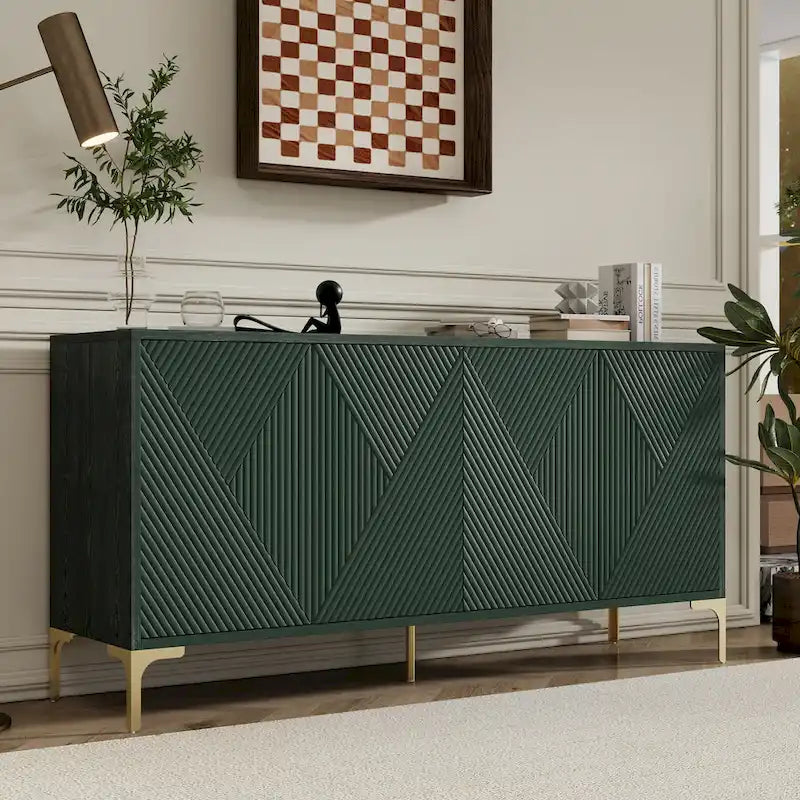 Buffet 4 portes avec panneaux de porte sculptés et étagères réglables
