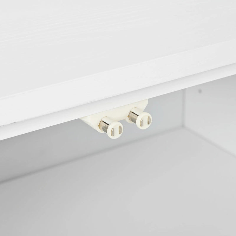 Buffet 4 portes avec panneaux de porte sculptés et étagères réglables