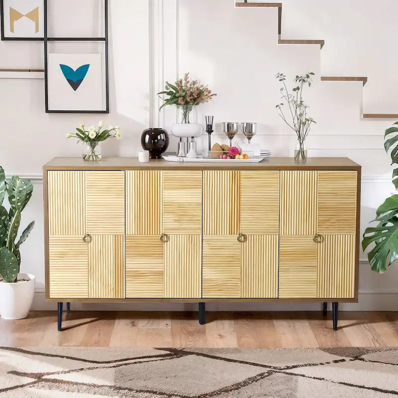 Élégante armoire vintage à 4 portes