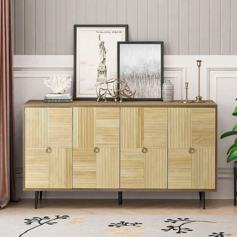 Élégante armoire vintage à 4 portes